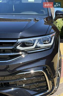 Позашляховик / Кросовер Volkswagen Tiguan 2024 в 