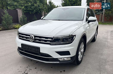 Позашляховик / Кросовер Volkswagen Tiguan 2017 в Вінниці