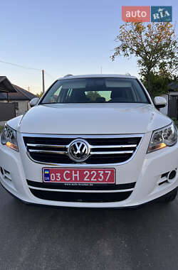 Внедорожник / Кроссовер Volkswagen Tiguan 2009 в Ковеле