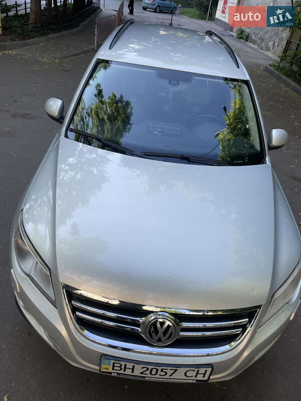 Внедорожник / Кроссовер Volkswagen Tiguan 2008 в Одессе