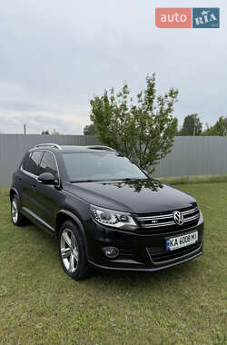 Внедорожник / Кроссовер Volkswagen Tiguan 2014 в Киеве