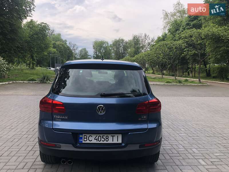 Внедорожник / Кроссовер Volkswagen Tiguan 2017 в Дрогобыче