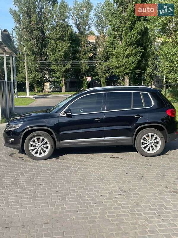 Позашляховик / Кросовер Volkswagen Tiguan 2012 в Кременчуці