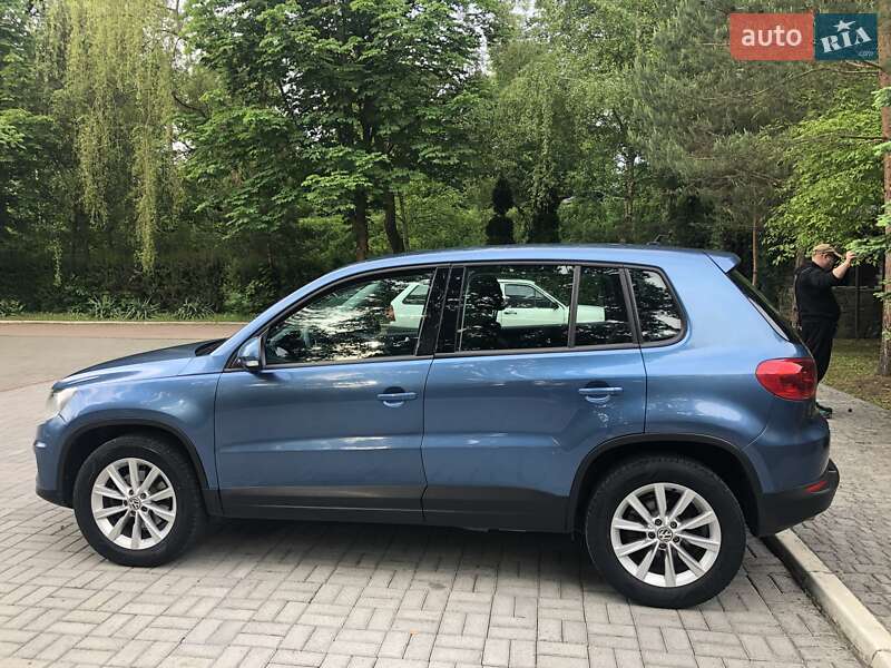 Внедорожник / Кроссовер Volkswagen Tiguan 2017 в Дрогобыче