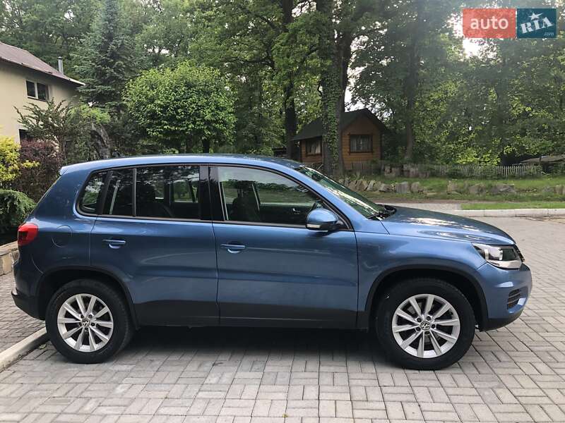 Внедорожник / Кроссовер Volkswagen Tiguan 2017 в Дрогобыче