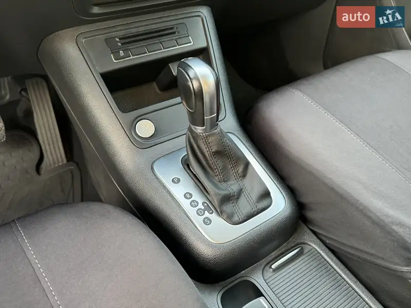 Volkswagen Tiguan 2017 VIN WVGTV7AX5HK024101 фото оголошення 22 з 98
