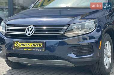 Внедорожник / Кроссовер Volkswagen Tiguan 2016 в 
