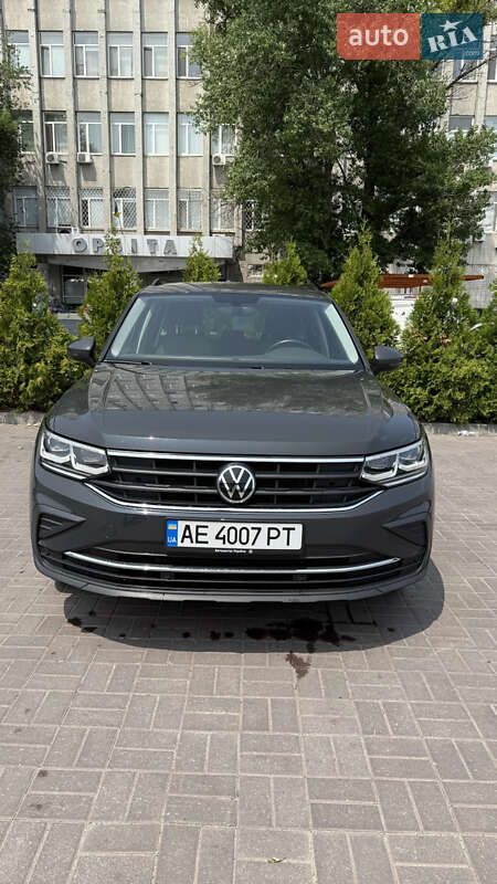 Позашляховик / Кросовер Volkswagen Tiguan 2021 в Дніпрі