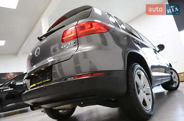 Позашляховик / Кросовер Volkswagen Tiguan 2014 в 