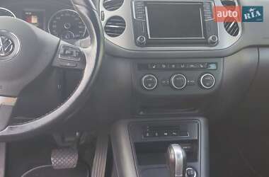 Внедорожник / Кроссовер Volkswagen Tiguan 2015 в 