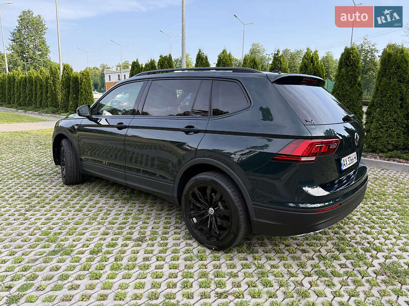Внедорожник / Кроссовер Volkswagen Tiguan 2019 в Харькове