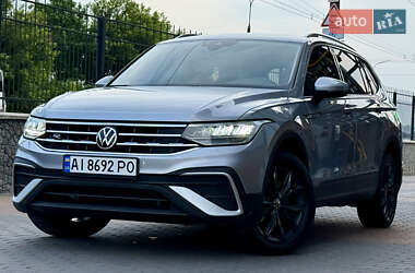 Позашляховик / Кросовер Volkswagen Tiguan 2023 в 