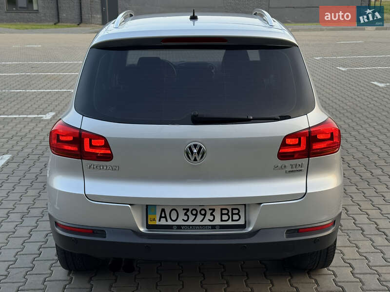 Позашляховик / Кросовер Volkswagen Tiguan 2012 в Івано-Франківську