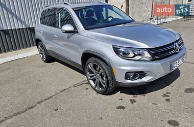 Позашляховик / Кросовер Volkswagen Tiguan 2016 в Чернігові