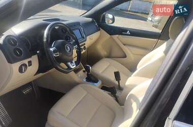 Внедорожник / Кроссовер Volkswagen Tiguan 2015 в Ивано-Франковске