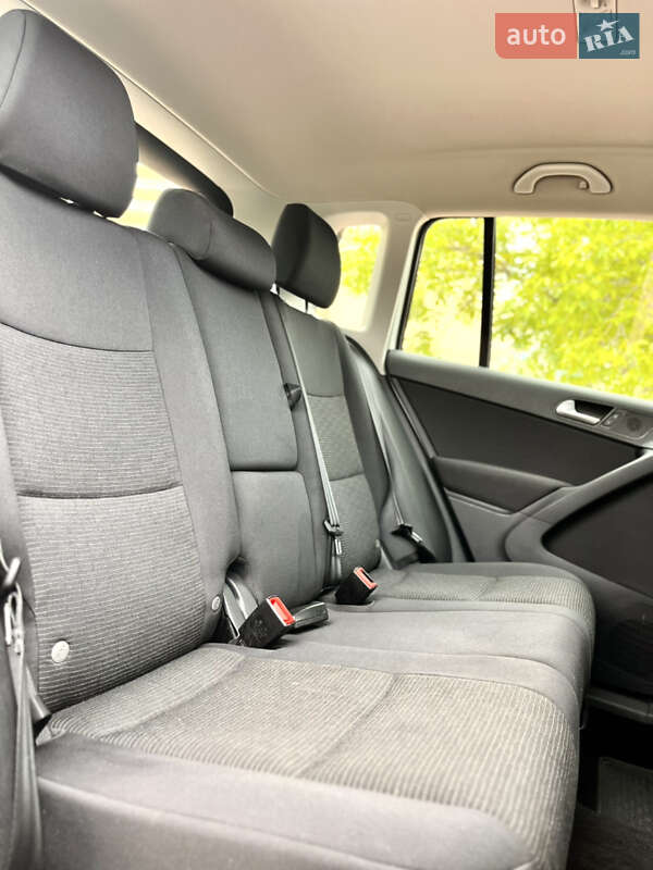 Внедорожник / Кроссовер Volkswagen Tiguan 2017 в Трускавце