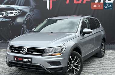 Внедорожник / Кроссовер Volkswagen Tiguan 2020 в 