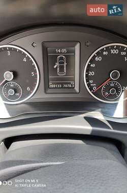 Внедорожник / Кроссовер Volkswagen Tiguan 2011 в 