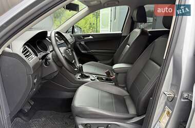 Внедорожник / Кроссовер Volkswagen Tiguan 2020 в 