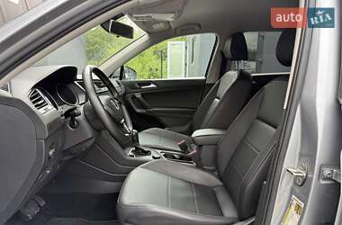 Внедорожник / Кроссовер Volkswagen Tiguan 2020 в 