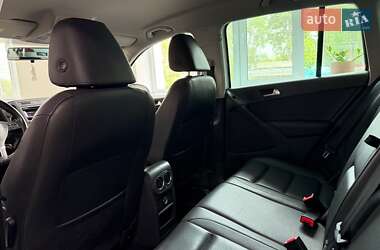 Внедорожник / Кроссовер Volkswagen Tiguan 2014 в 