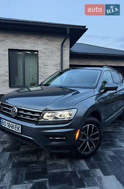 Внедорожник / Кроссовер Volkswagen Tiguan 2021 в Тернополе