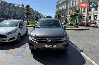 Позашляховик / Кросовер Volkswagen Tiguan 2013 в Одесі