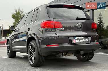 Внедорожник / Кроссовер Volkswagen Tiguan 2016 в 
