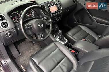 Внедорожник / Кроссовер Volkswagen Tiguan 2016 в 