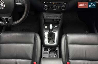 Внедорожник / Кроссовер Volkswagen Tiguan 2016 в 