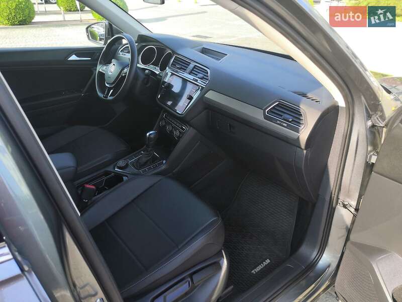 Позашляховик / Кросовер Volkswagen Tiguan 2020 в Львові фото 24 Позашляховик / Кросовер Volkswagen Tiguan 2020 в Львові