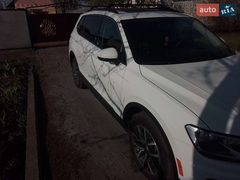 Внедорожник / Кроссовер Volkswagen Tiguan 2020 в Черноморске фото 12 Внедорожник / Кроссовер Volkswagen Tiguan 2020 в Черноморске