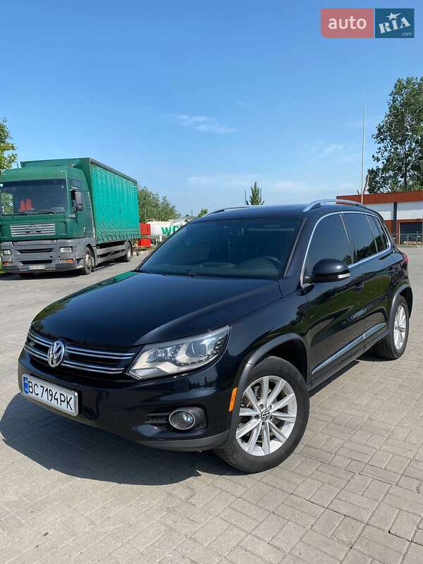 Внедорожник / Кроссовер Volkswagen Tiguan 2014 в Ивано-Франковске