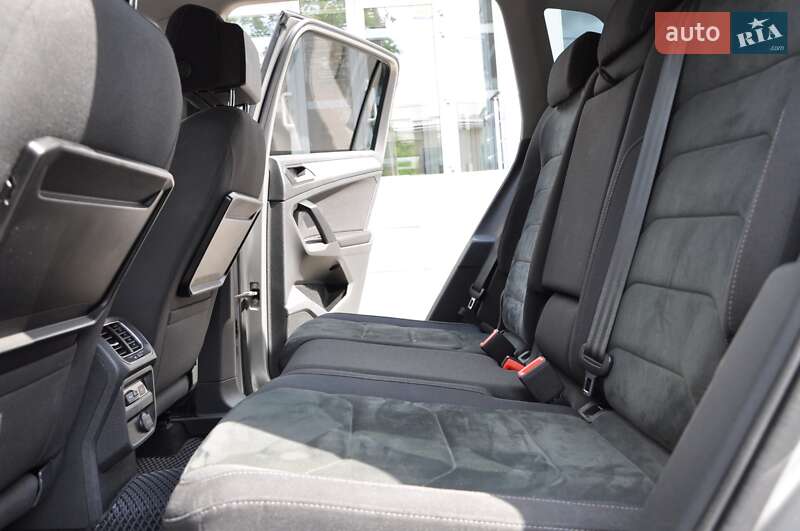 Внедорожник / Кроссовер Volkswagen Tiguan 2016 в Одессе