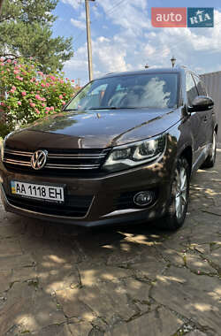 Позашляховик / Кросовер Volkswagen Tiguan 2012 в Києві