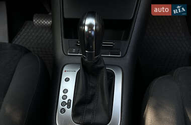 Внедорожник / Кроссовер Volkswagen Tiguan 2012 в 