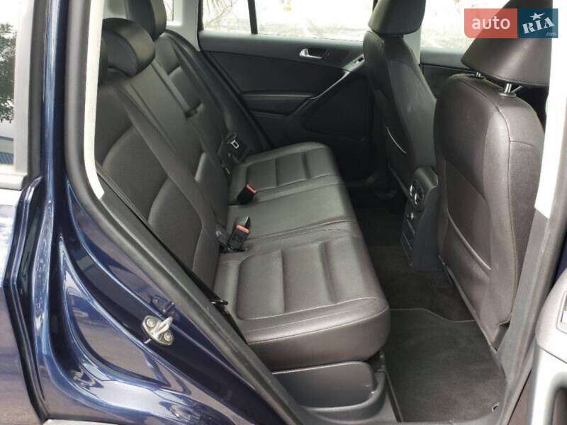 Внедорожник / Кроссовер Volkswagen Tiguan 2015 в Киеве
