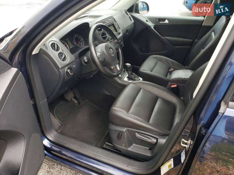 Внедорожник / Кроссовер Volkswagen Tiguan 2015 в Киеве