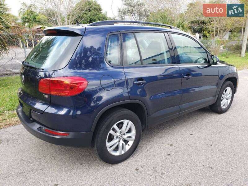 Внедорожник / Кроссовер Volkswagen Tiguan 2015 в Киеве