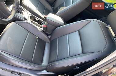Внедорожник / Кроссовер Volkswagen Tiguan 2021 в 