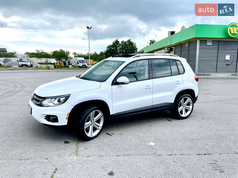 Позашляховик / Кросовер Volkswagen Tiguan 2014 в Харкові