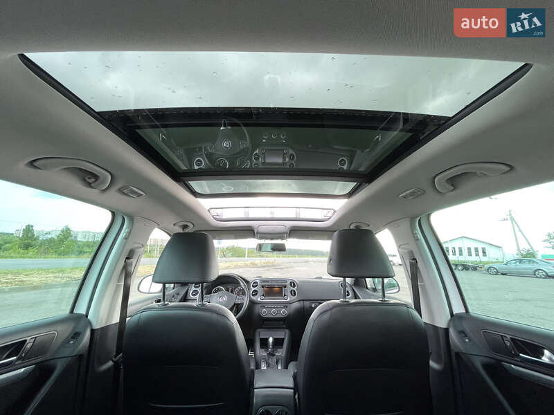 Позашляховик / Кросовер Volkswagen Tiguan 2014 в Харкові