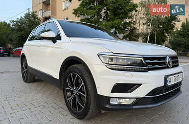 Позашляховик / Кросовер Volkswagen Tiguan 2017 в Івано-Франківську