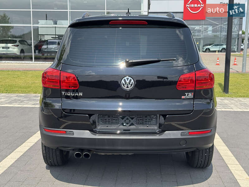 Внедорожник / Кроссовер Volkswagen Tiguan 2016 в Мукачево фото 4 Внедорожник / Кроссовер Volkswagen Tiguan 2016 в Мукачево