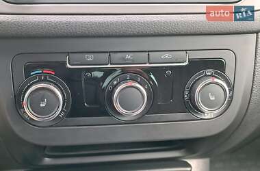 Внедорожник / Кроссовер Volkswagen Tiguan 2011 в 