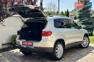 Внедорожник / Кроссовер Volkswagen Tiguan 2013 в 