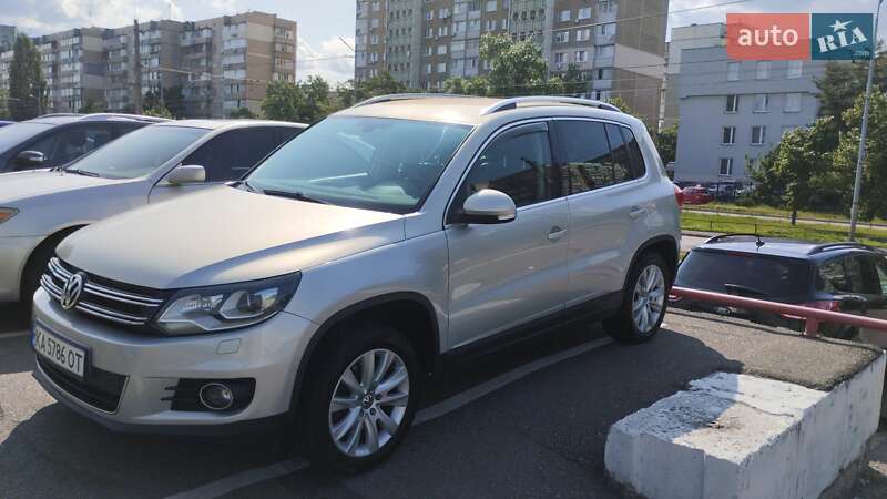 Volkswagen Tiguan 2012