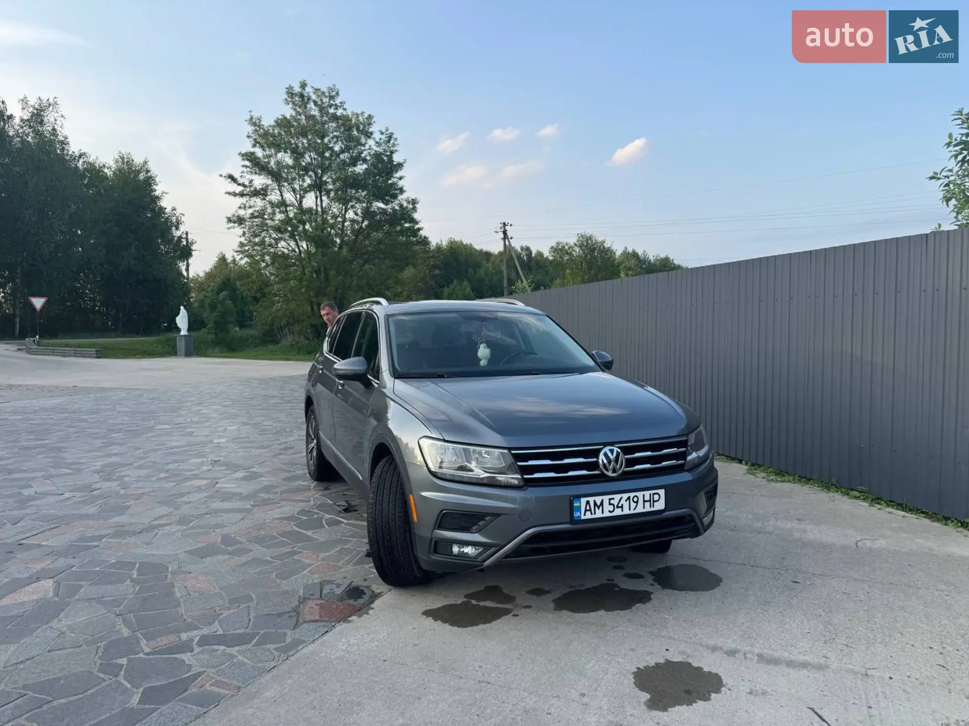 2017 Volkswagen Tiguan - мініатюра 27