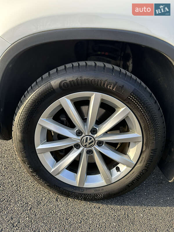 Внедорожник / Кроссовер Volkswagen Tiguan 2016 в Черкассах фото 18 Внедорожник / Кроссовер Volkswagen Tiguan 2016 в Черкассах