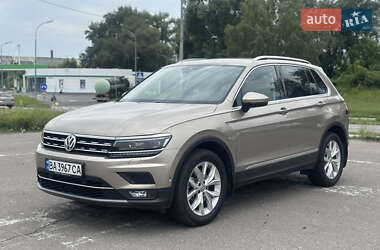 Позашляховик / Кросовер Volkswagen Tiguan 2019 в Києві